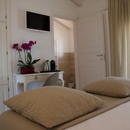 Casa Speri Bed & Breakfast Peschiera del Garda Exterior foto