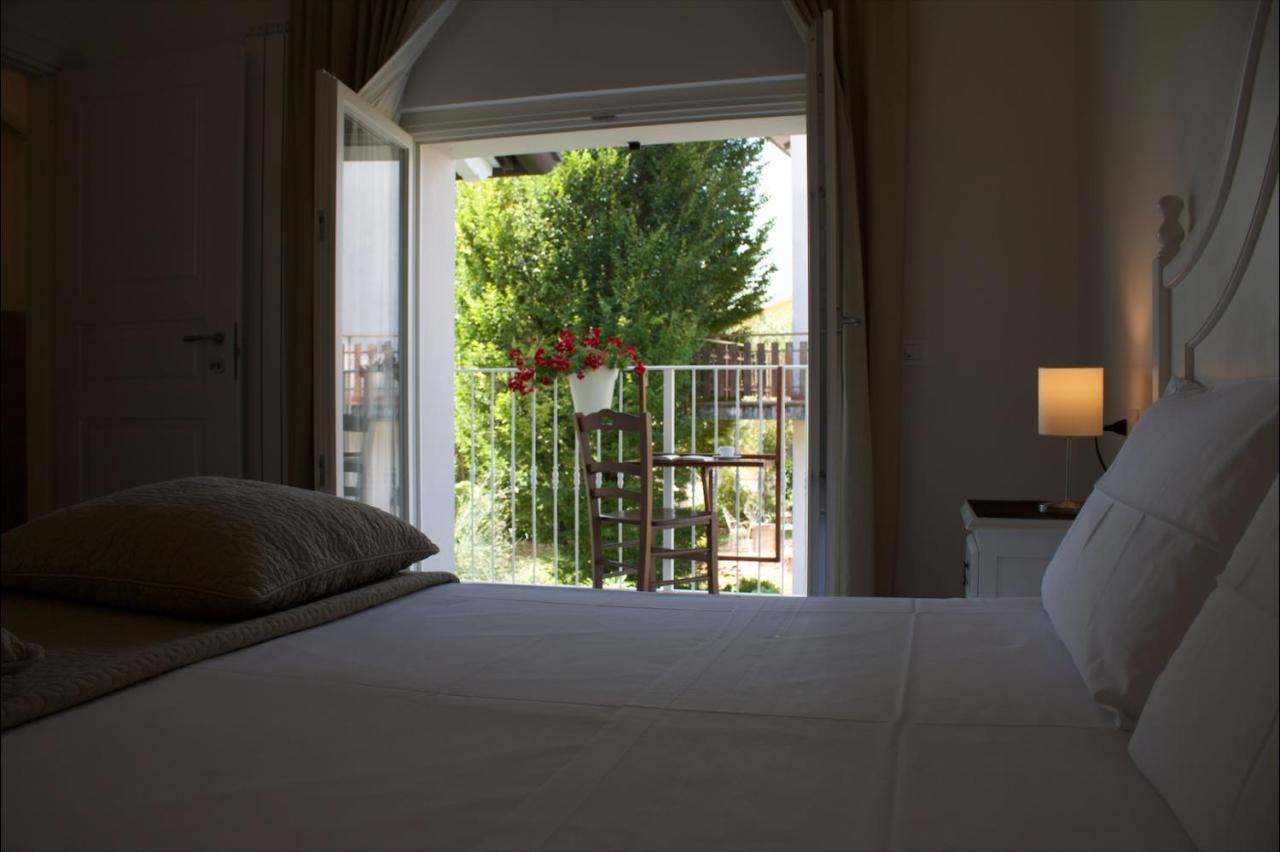 Casa Speri Bed & Breakfast Peschiera del Garda Exterior foto